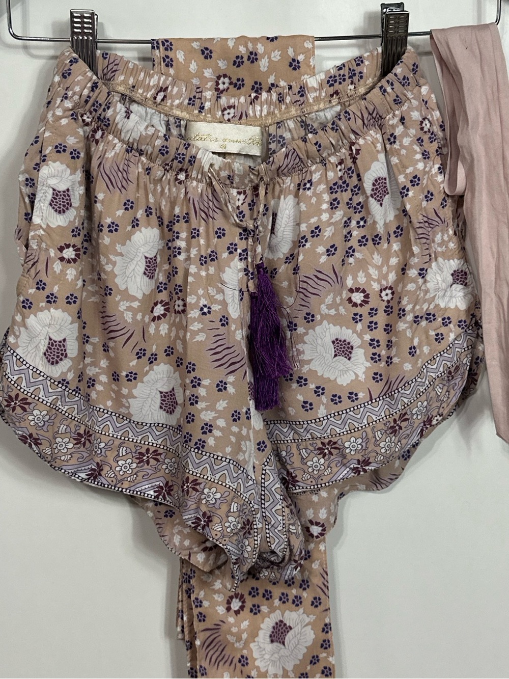 Natalie Martin Shorts Vintage Flowers Cream XS - Picture 4 of 10